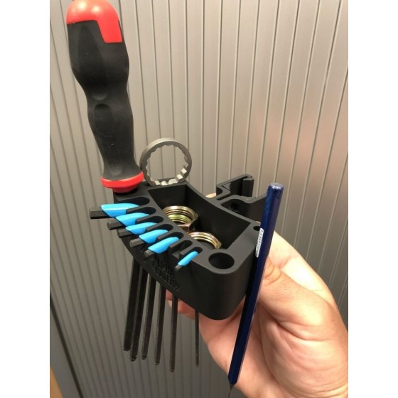 DAA Tool Holder